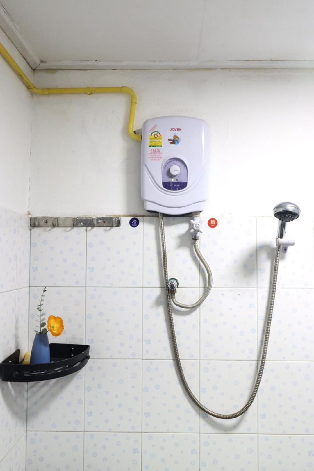 Lucky Hostel لوانغ برابانغ المظهر الخارجي الصورة